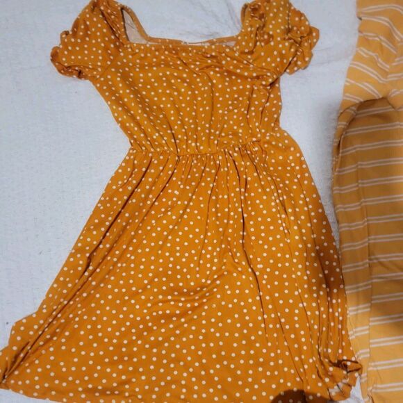 Girls Dress Bundle 2 Soft Orange Dresses Casual And Cute Size 10 Polka Dots - Picture 3 of 6